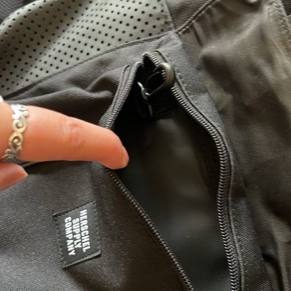 Herschel Supply Co Little America Backpack - Picture 6 of 16